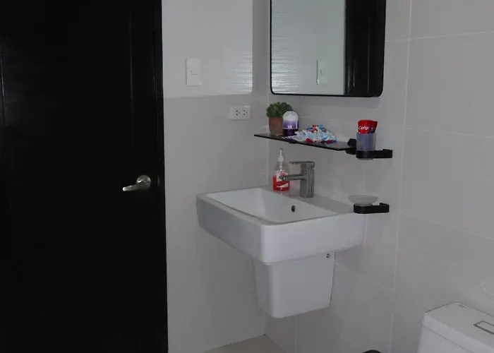 Unit In - Baseline Premier Apartment